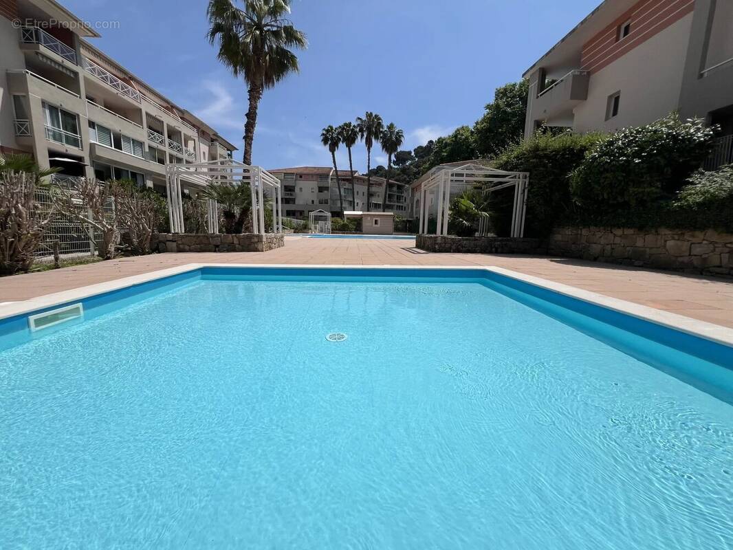 Appartement à CAGNES-SUR-MER