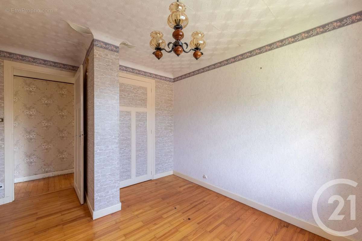 Maison à VIF