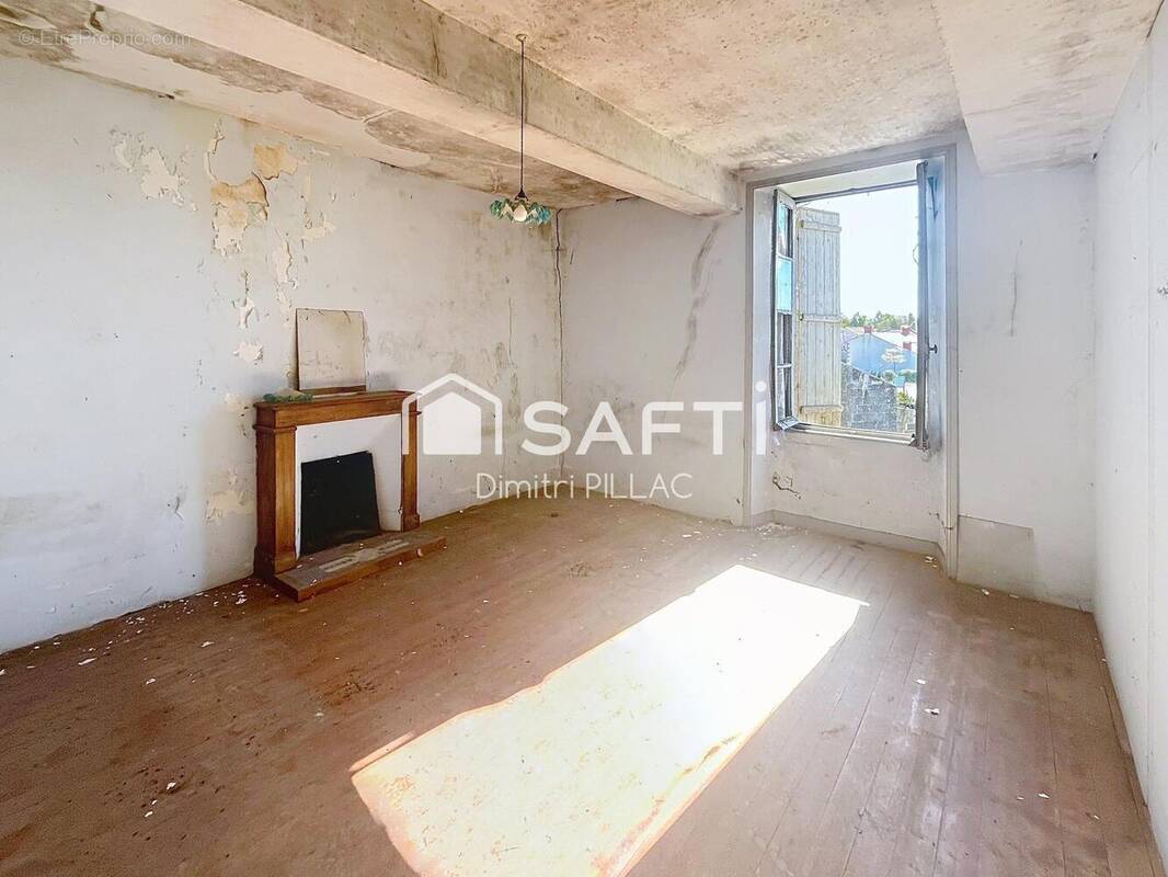 Photo 1 - Maison à NESMY
