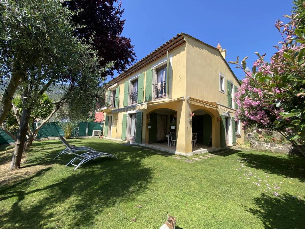 Maison à BENDEJUN