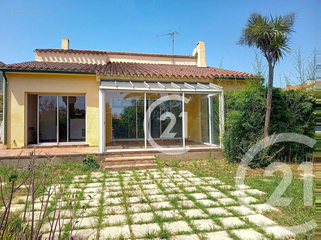 Maison à SAINT-CYPRIEN