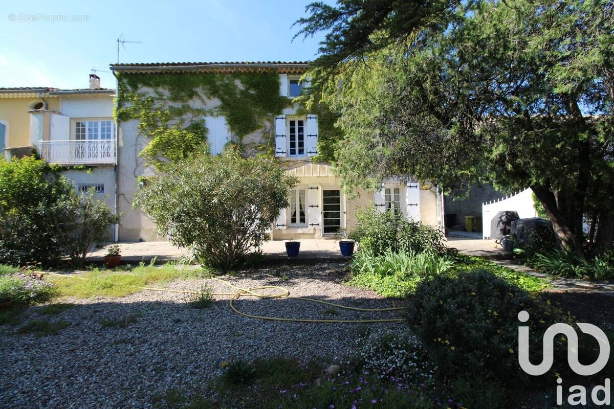 Photo 1 - Maison à SAINT-SATURNIN-LES-AVIGNON