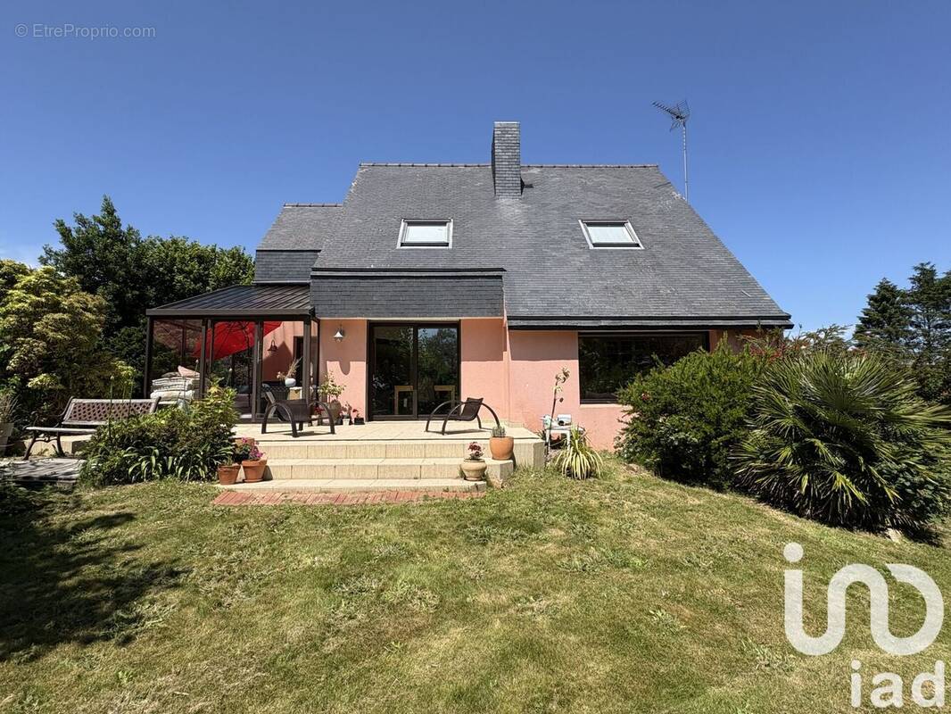 Photo 1 - Maison à LANNION