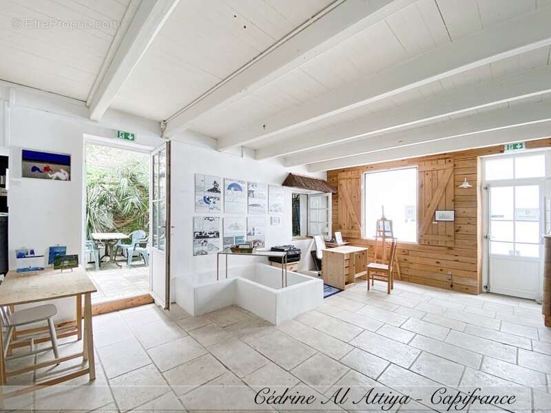 Maison à LES PORTES-EN-RE