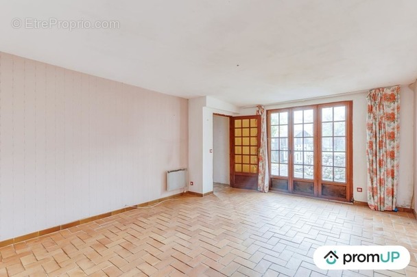 Maison à TROISSY