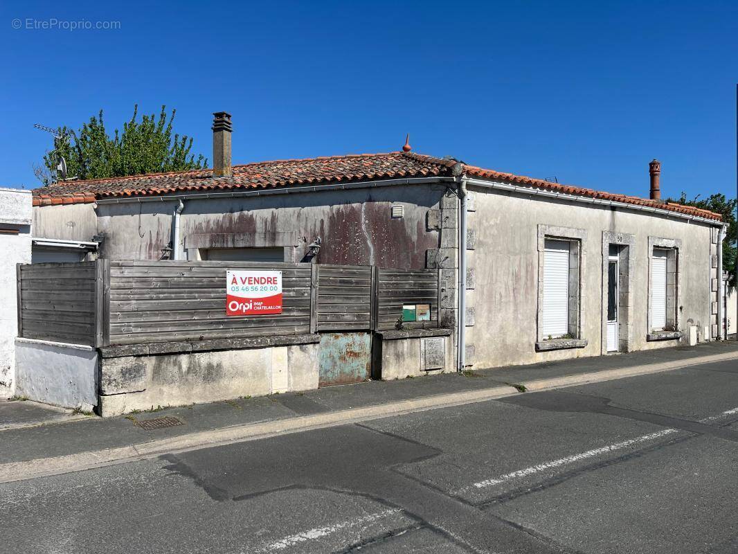 Maison à ANGOULINS