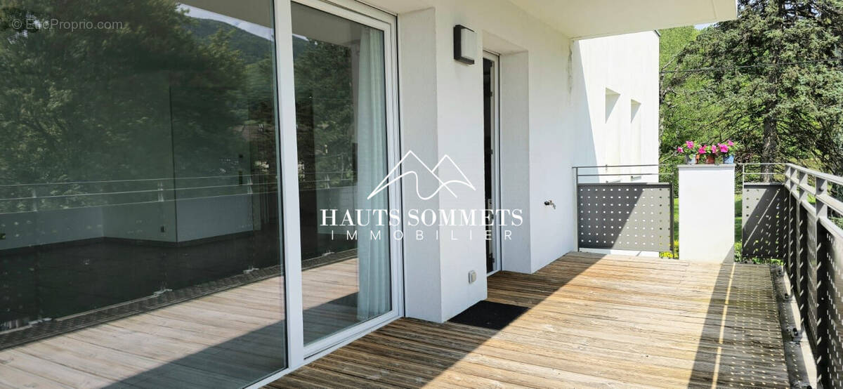 Appartement à ANNECY-LE-VIEUX