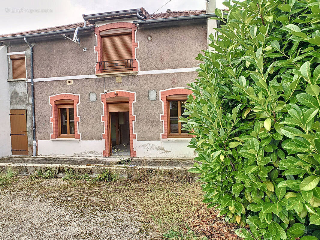 Maison à SAINT-VALLIER