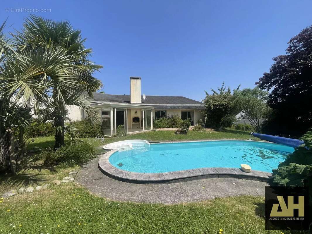 Maison à LOPERHET