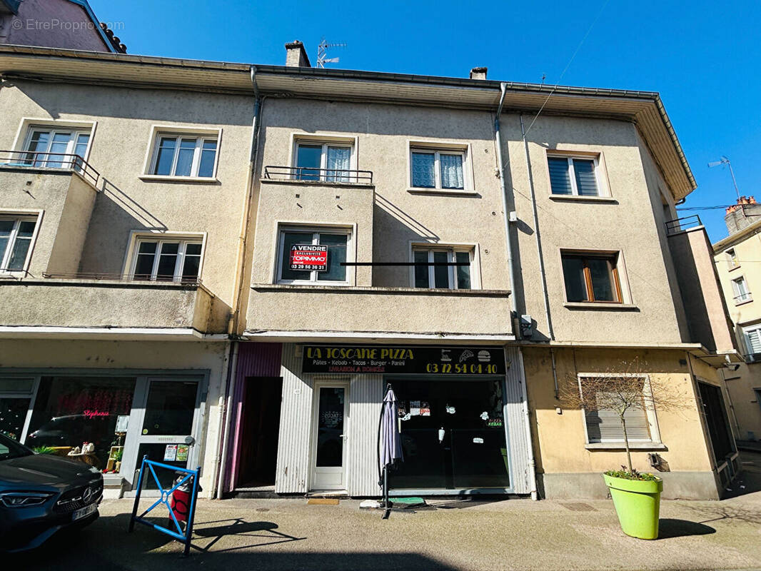 Appartement à MIRECOURT