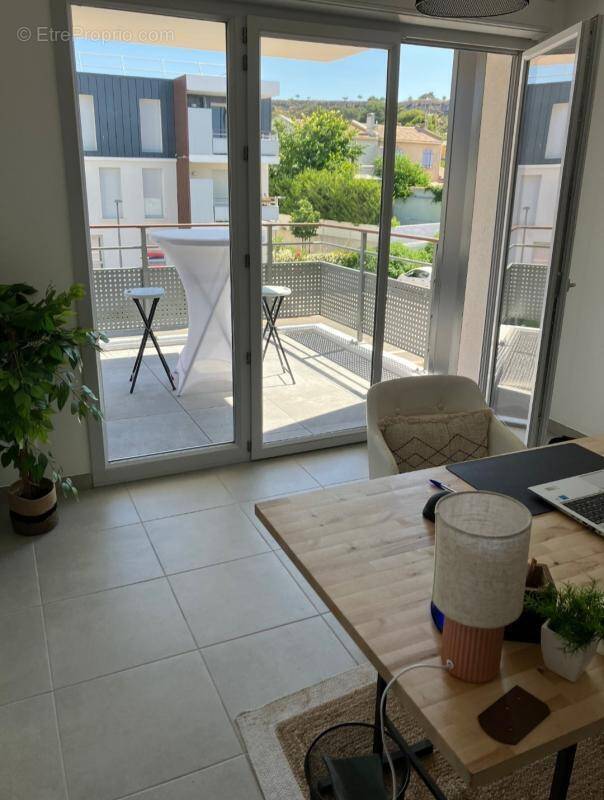 Appartement à VITROLLES
