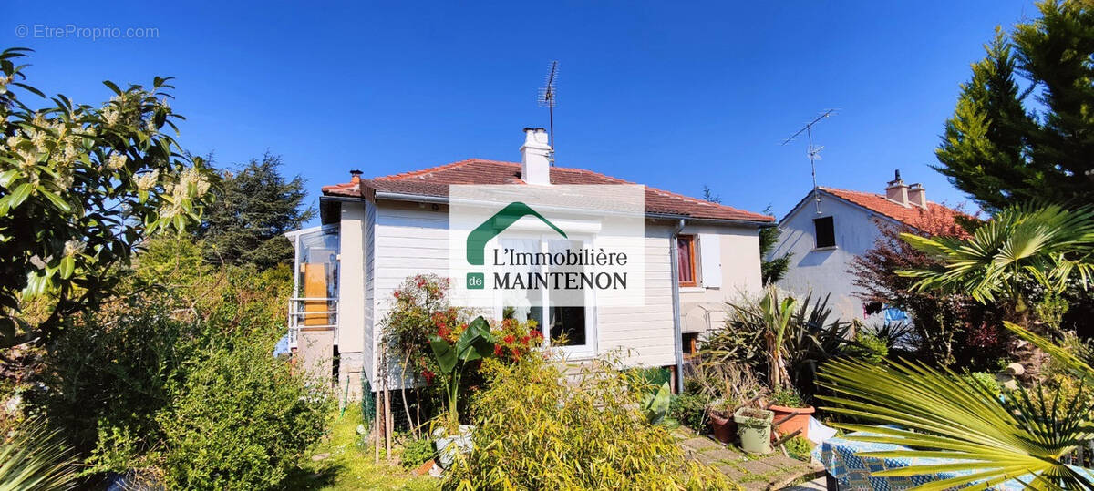 Maison à MAINTENON