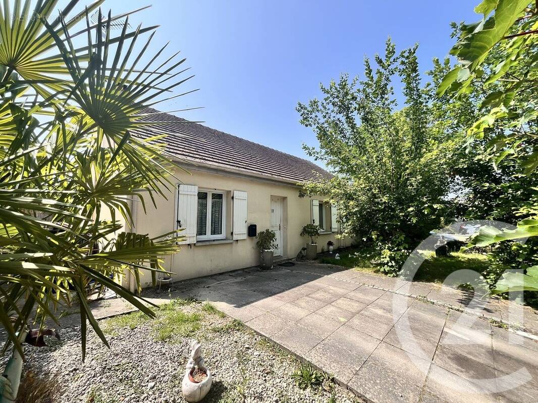 Maison à NANGIS