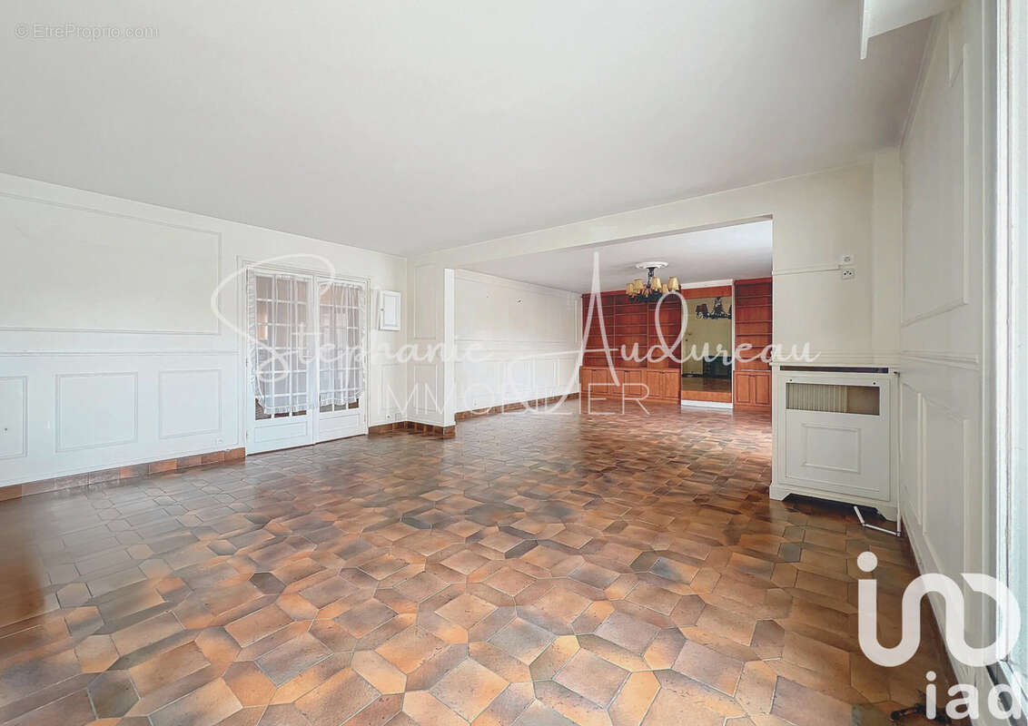 Photo 6 - Appartement à CHEVILLY-LARUE