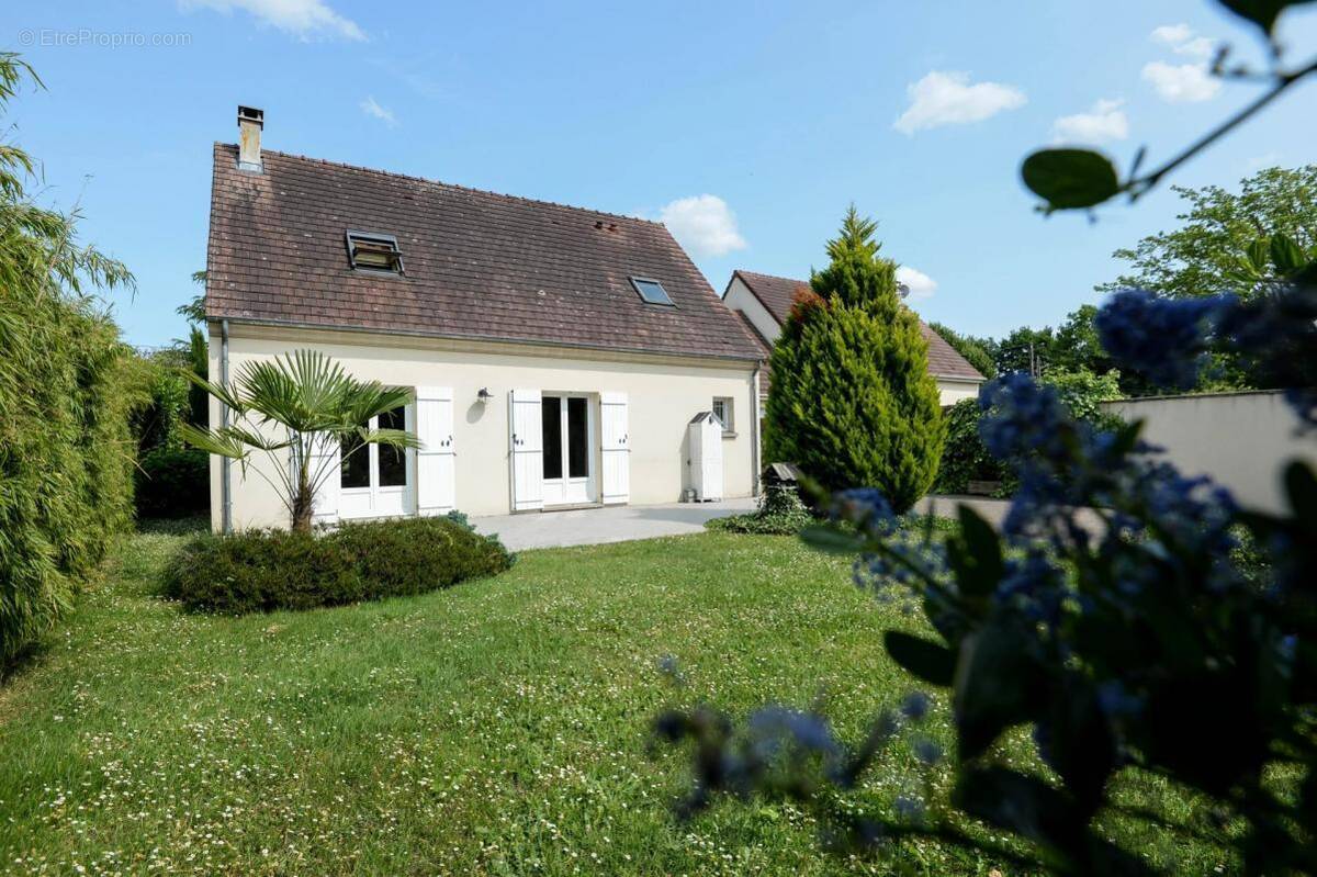 Maison à BOURRON-MARLOTTE