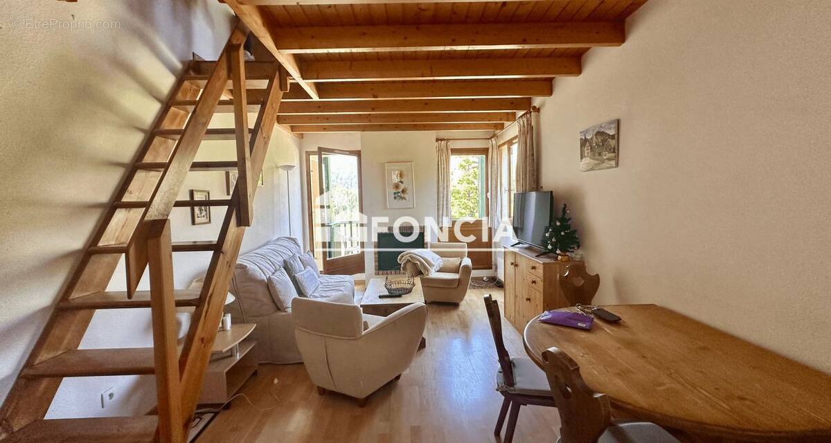 Appartement à SAINT-ETIENNE-DE-TINEE