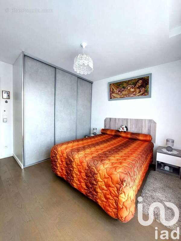 Photo 9 - Appartement à CLAYE-SOUILLY