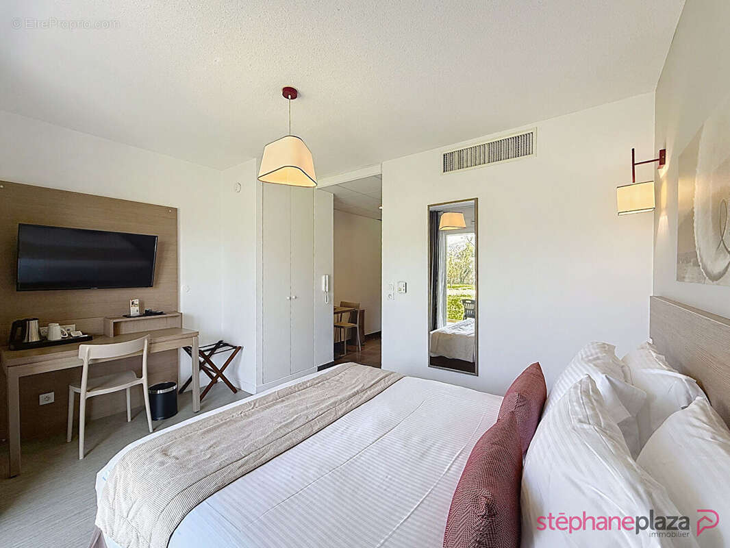 Appartement à MANDELIEU-LA-NAPOULE