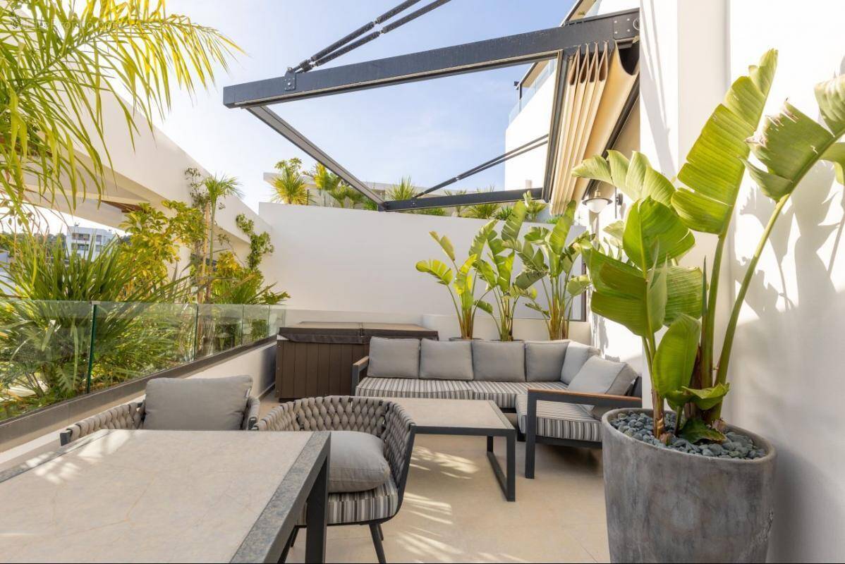 Appartement à MAUGUIO