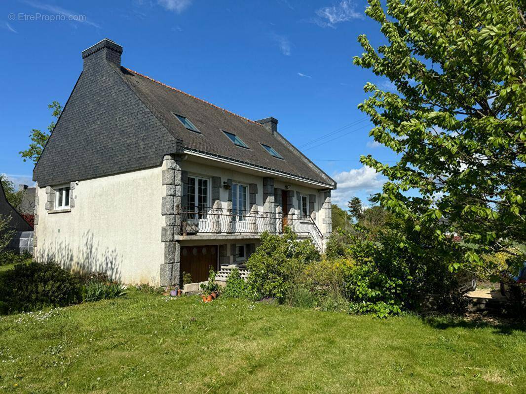 Maison à PLUMERGAT