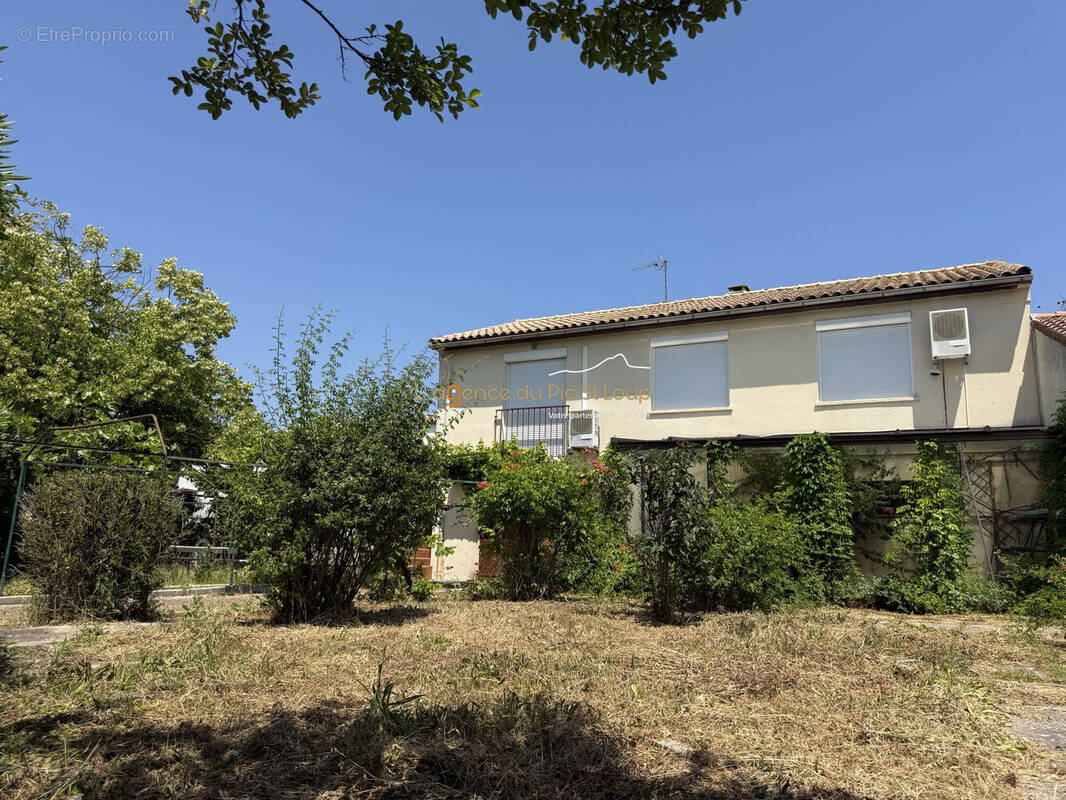Maison à JACOU