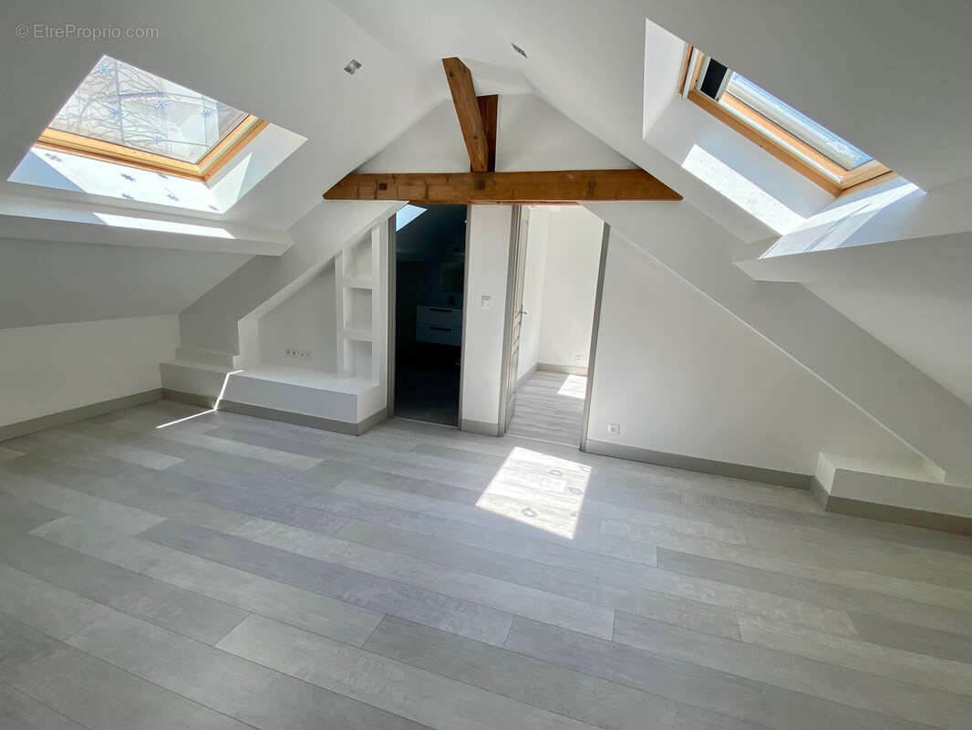 Appartement à AIX-LES-BAINS