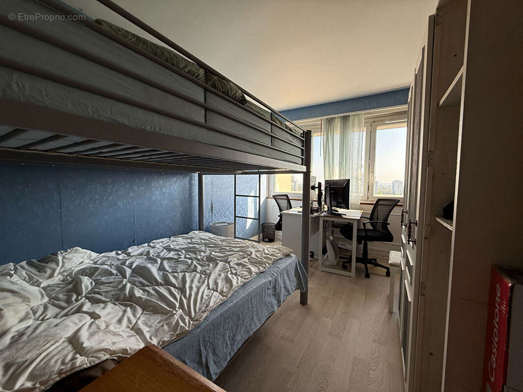 Appartement à RIS-ORANGIS