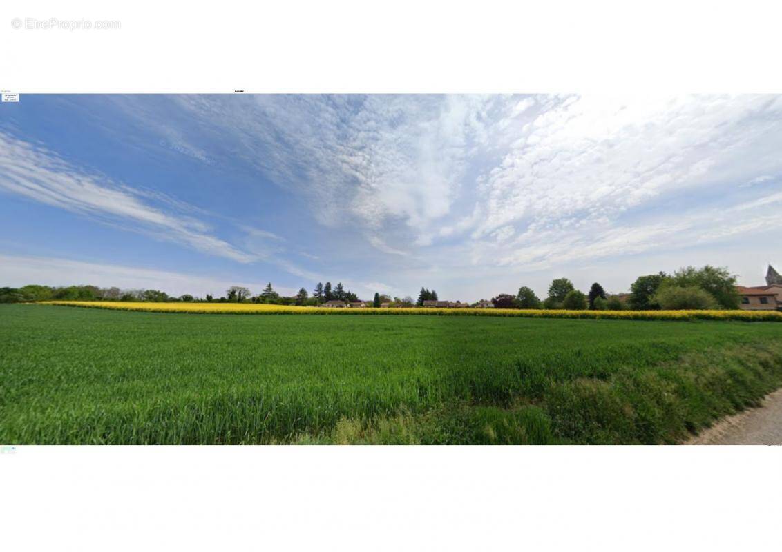 Terrain à GENAS