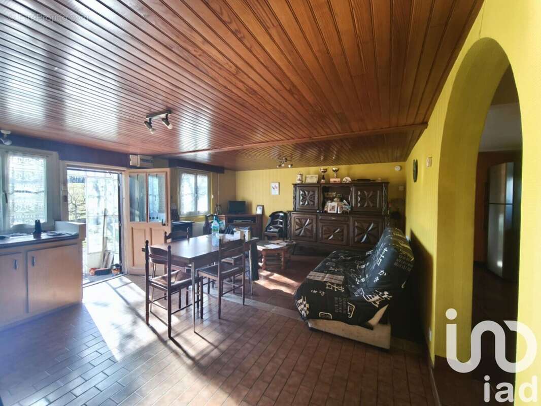 Photo 7 - Maison à BRIGNAC-LA-PLAINE