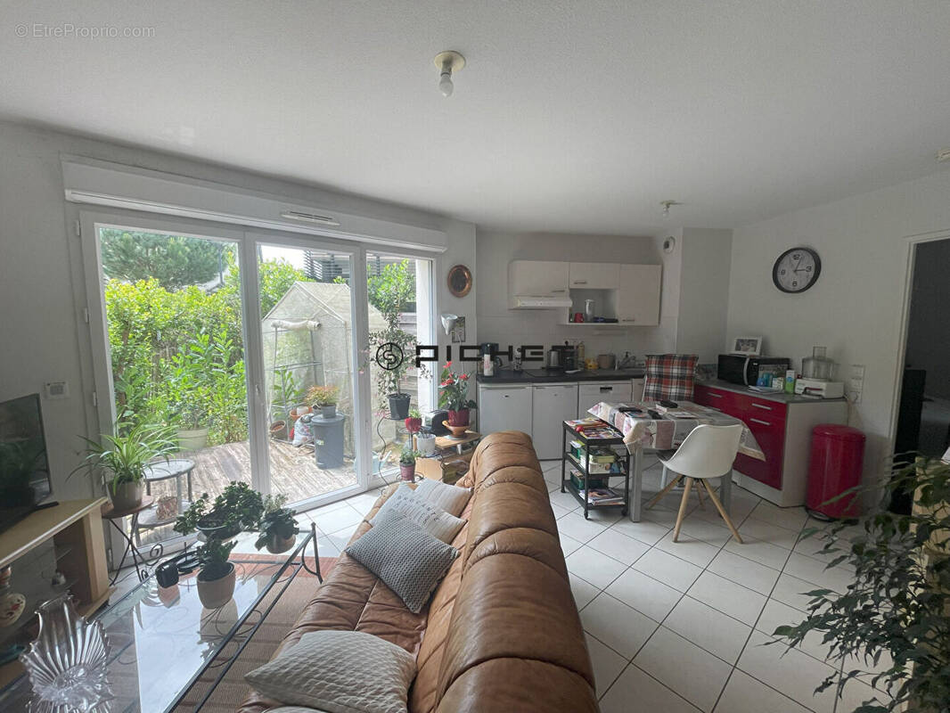 Appartement à SAINT-JEAN-D&#039;ILLAC