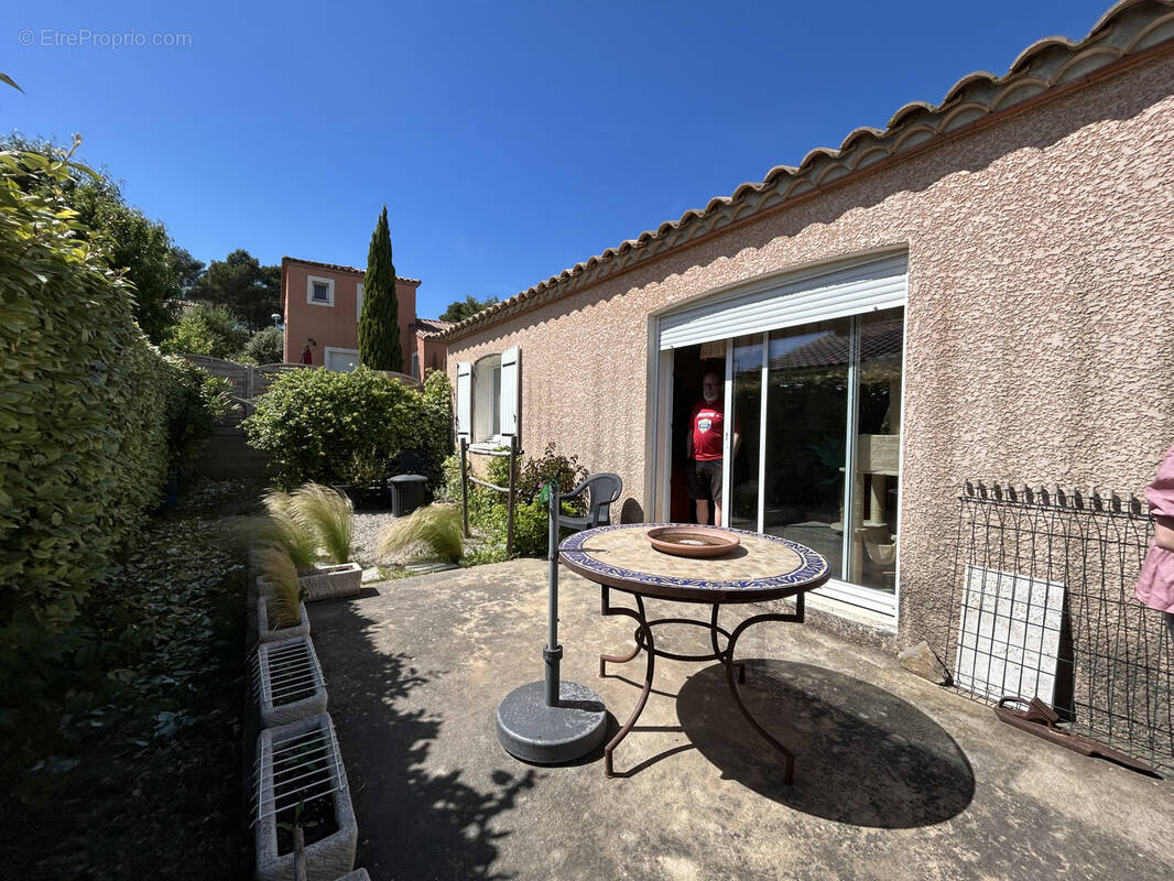 Maison à LEZIGNAN-CORBIERES