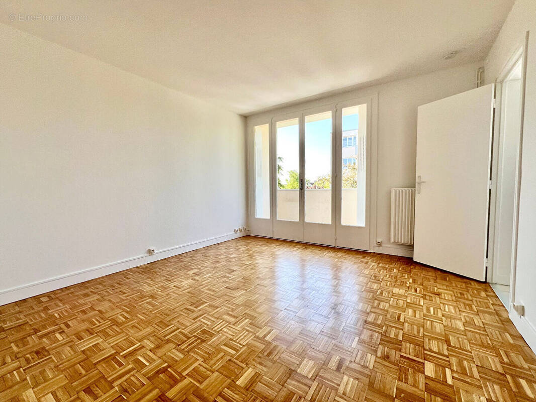 Appartement à CONFLANS-SAINTE-HONORINE