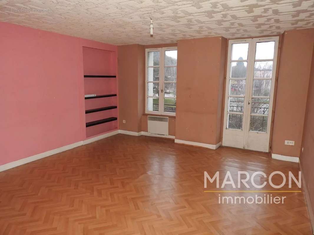 Appartement à AUBUSSON
