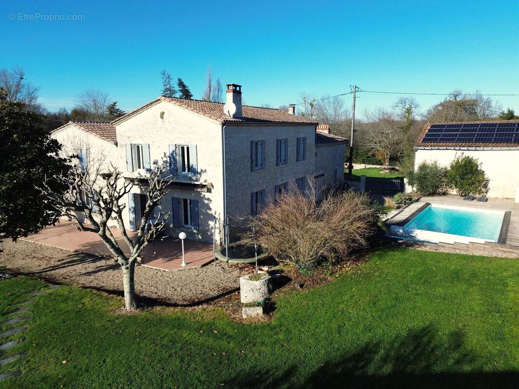 Maison à SAINTE-FOY-LA-GRANDE