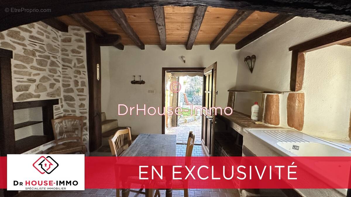 Maison à PLAN-DE-BAIX