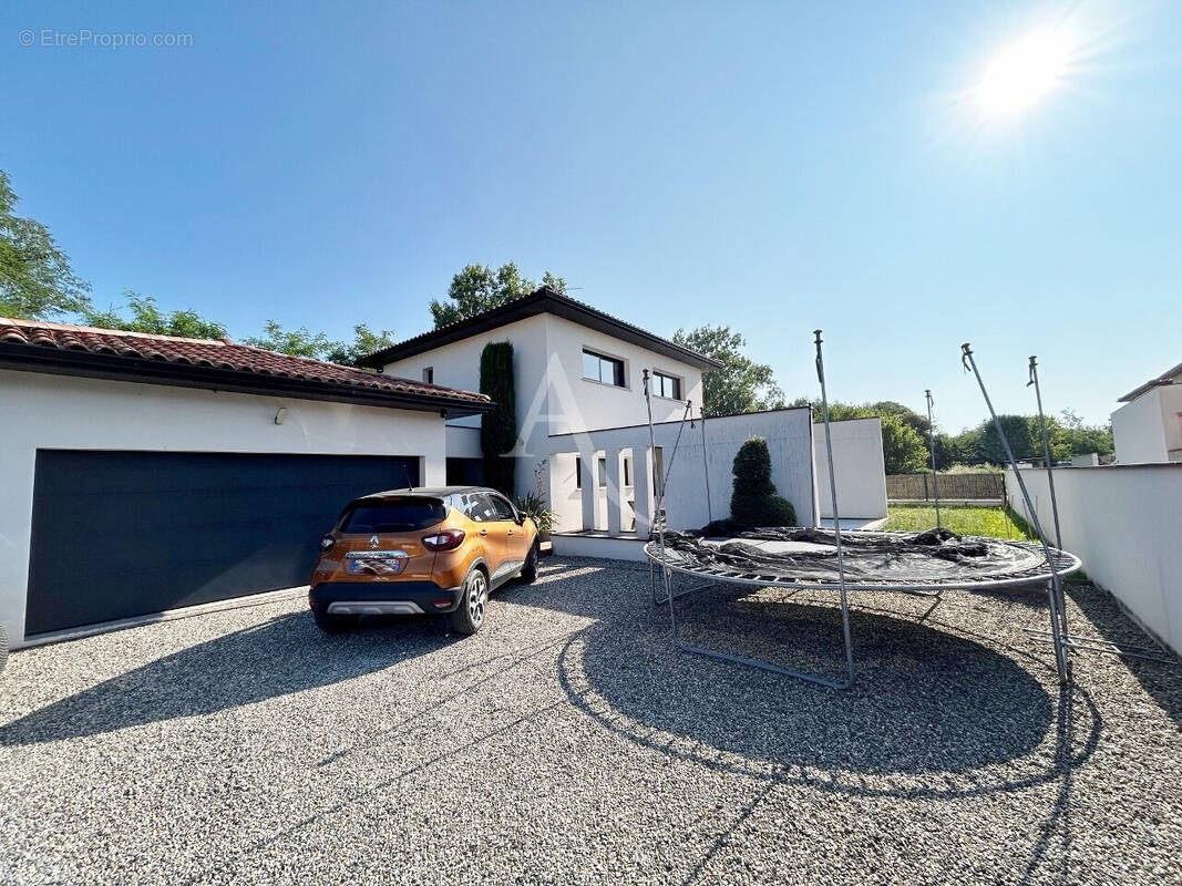 Maison à MERVILLE