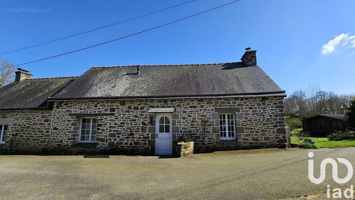 Photo 2 - Maison à LANGOELAN