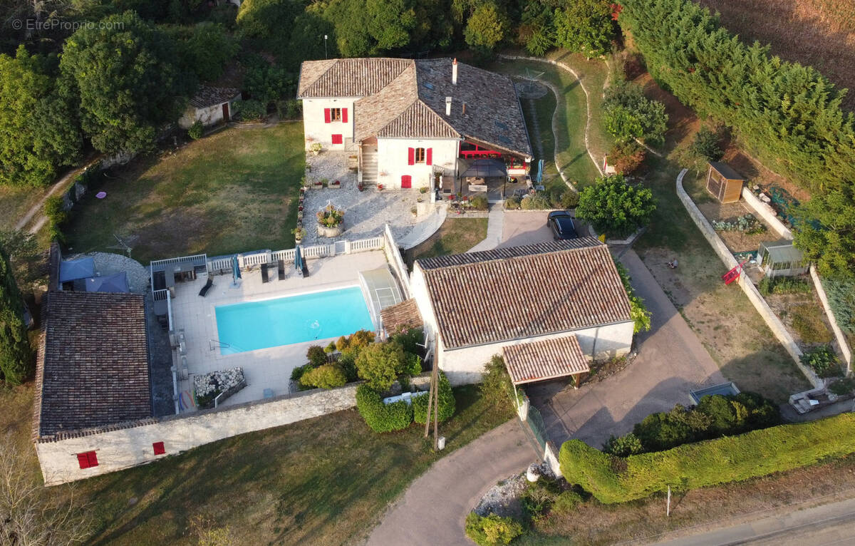 Maison à BOURG-DE-VISA