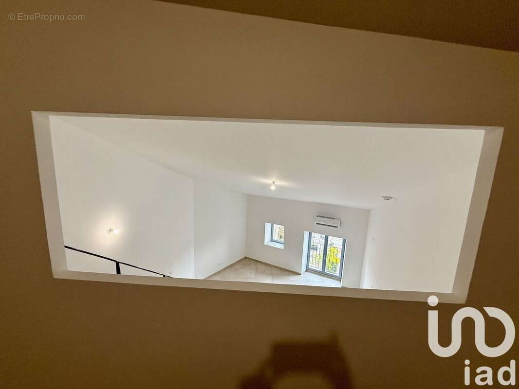 Photo 3 - Appartement à SUZE-LA-ROUSSE
