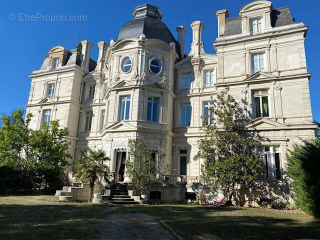 Appartement à FRAISSES