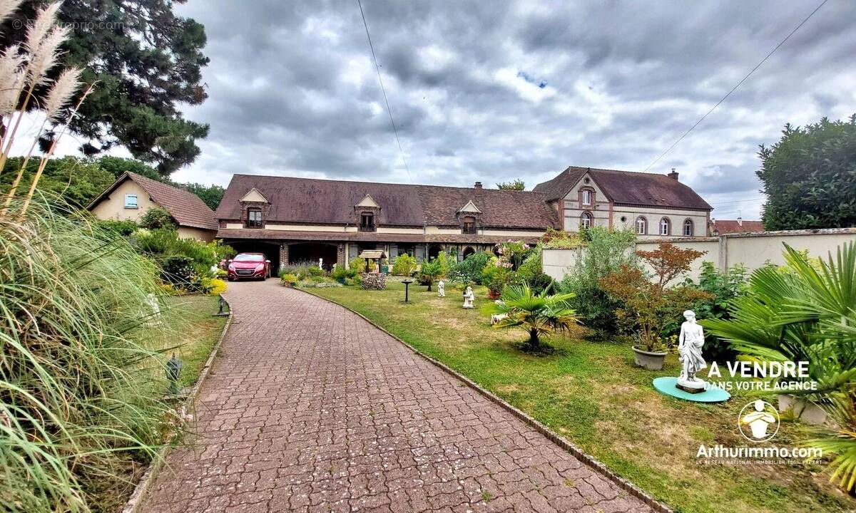 Maison à CROTH