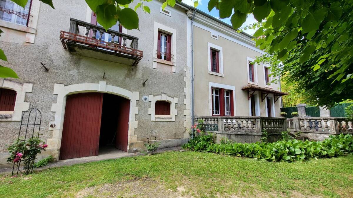 Maison à MUSSIDAN