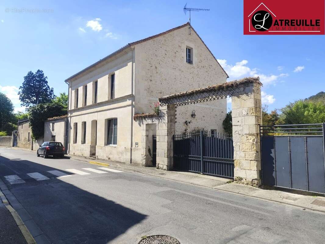 Maison à GEMOZAC