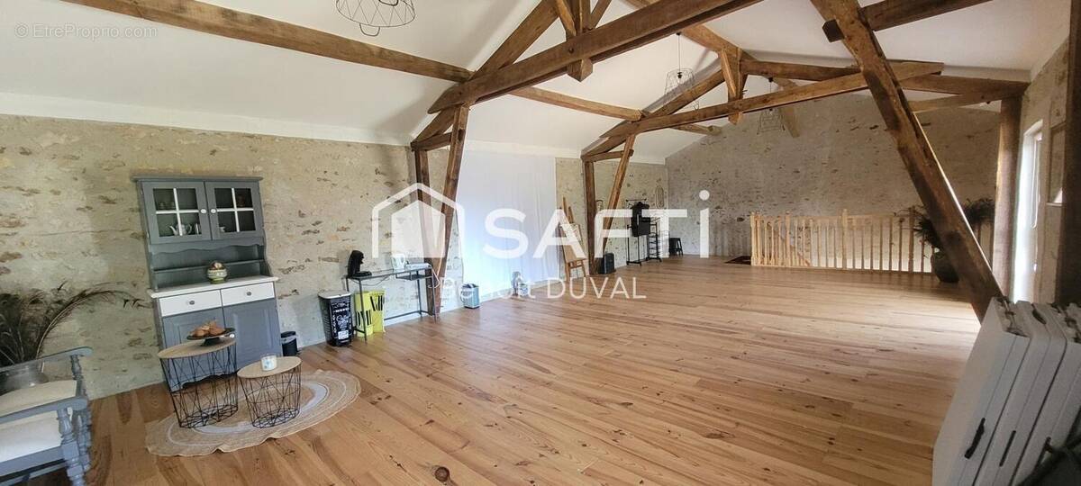 Photo 1 - Maison à MONTSOUE