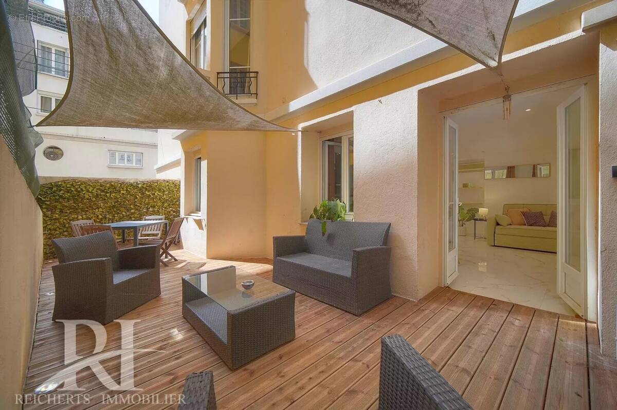 Appartement à CANNES