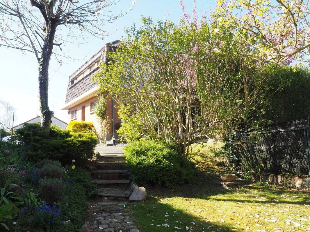 Maison à MARLY