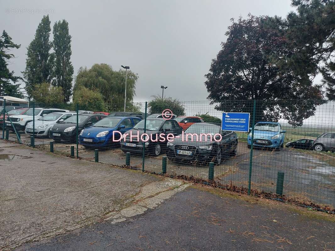 Commerce à OSNY