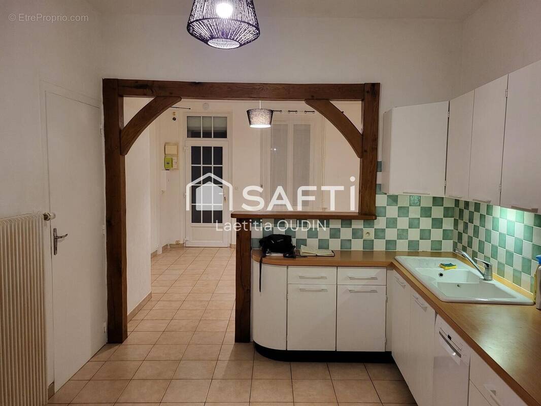 Photo 1 - Maison à ROMILLY-SUR-SEINE