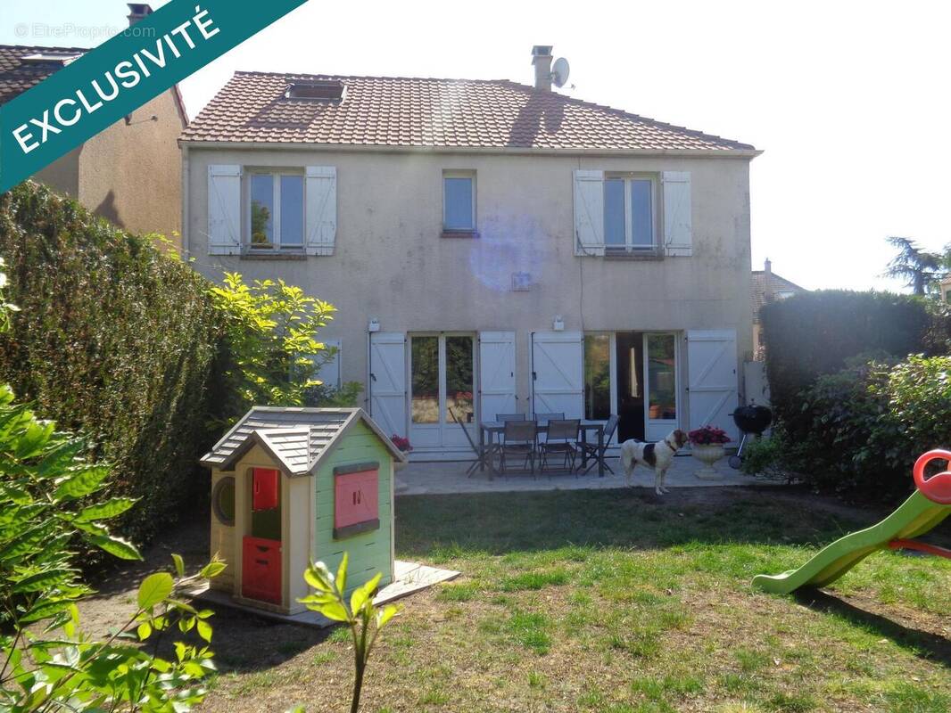 Photo 1 - Maison à SAINT-GRATIEN