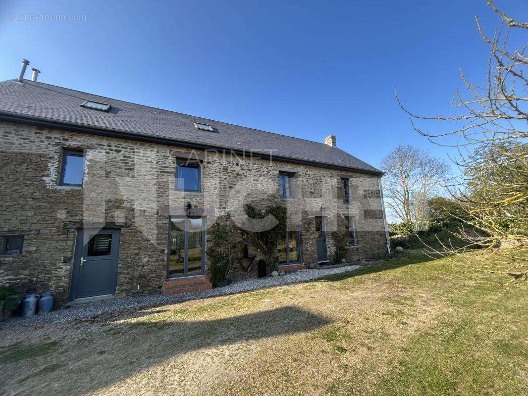Maison à CAHAGNES